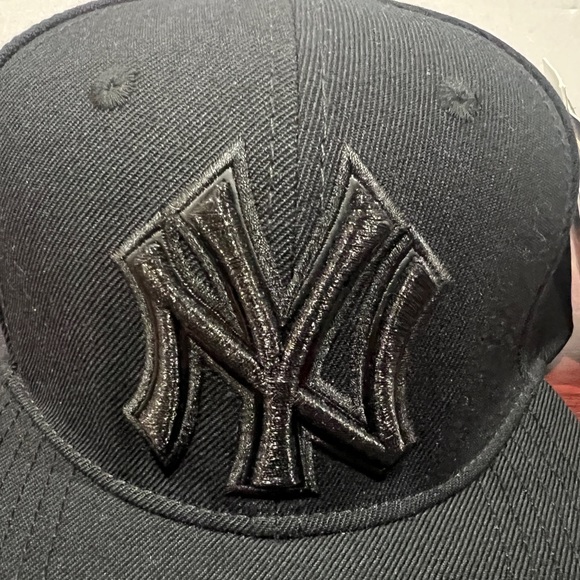 Pro Standard, Snapback Hat, New York Yankees - Picture 2 of 10